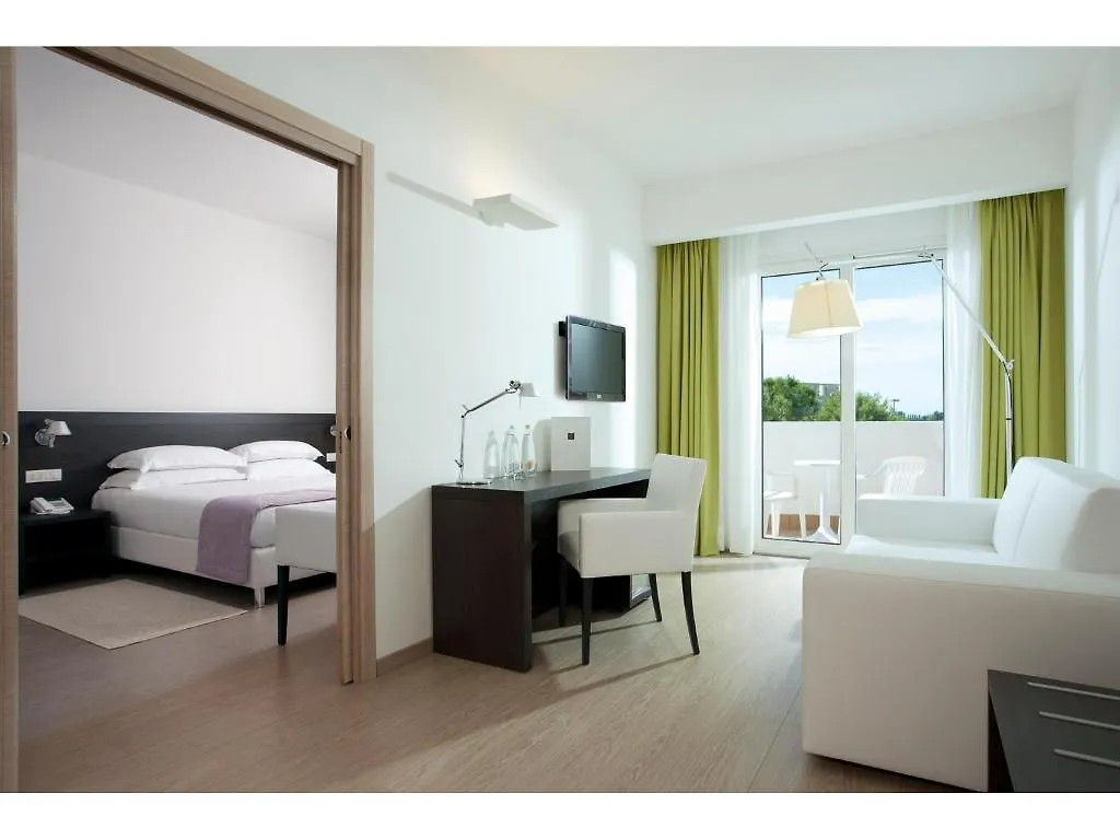Hotel Aurora ليدو دي يسولو إيطاليا